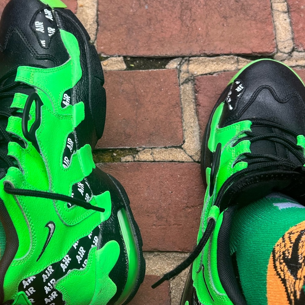 Deyon Sanders Exlusive